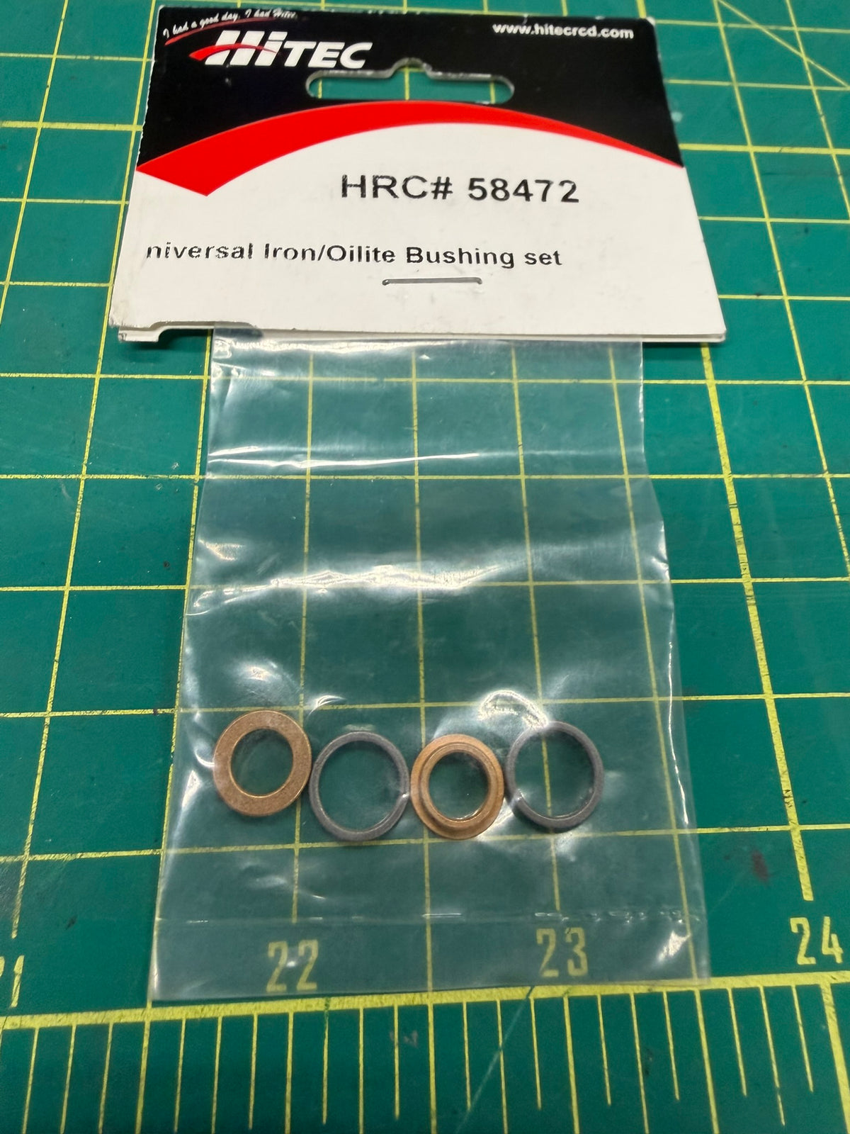 Servo Parts Universal Iron/Oilite Bushing Set
