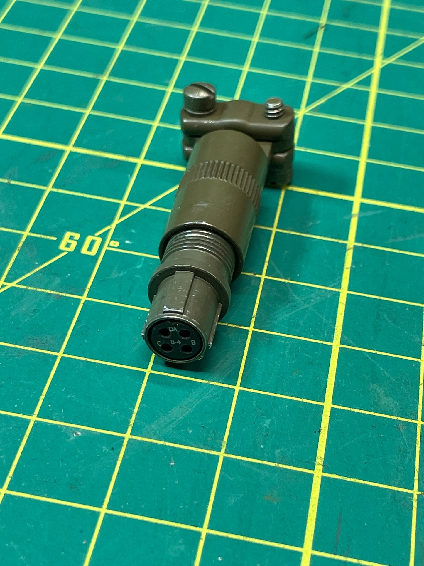 Greeblie - Amphenol Socket Connector