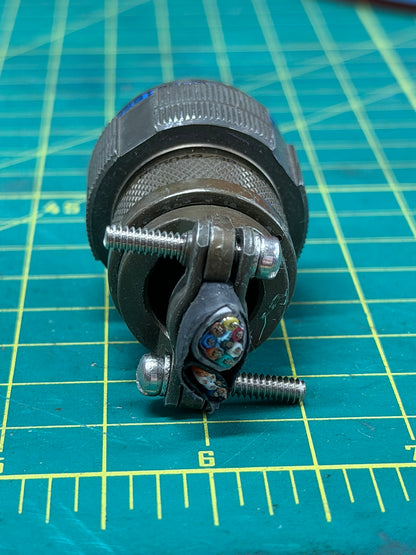 Connector -  Female 18 -Socket Glenair Circular Medium 3