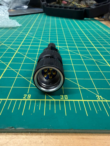 Greeblie - 6 Pin U Male Audio Connector