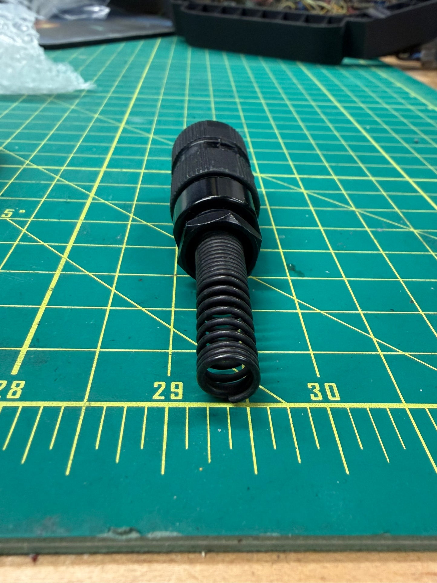 Greeblie - 6 Pin U Male Audio Connector