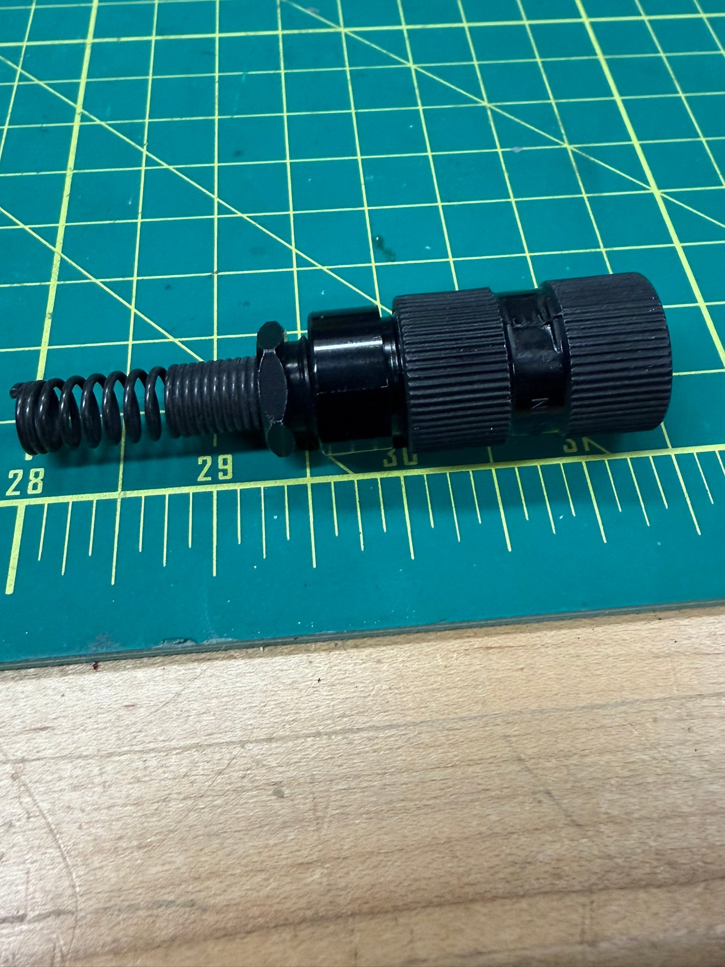 Greeblie - 6 Pin U Male Audio Connector
