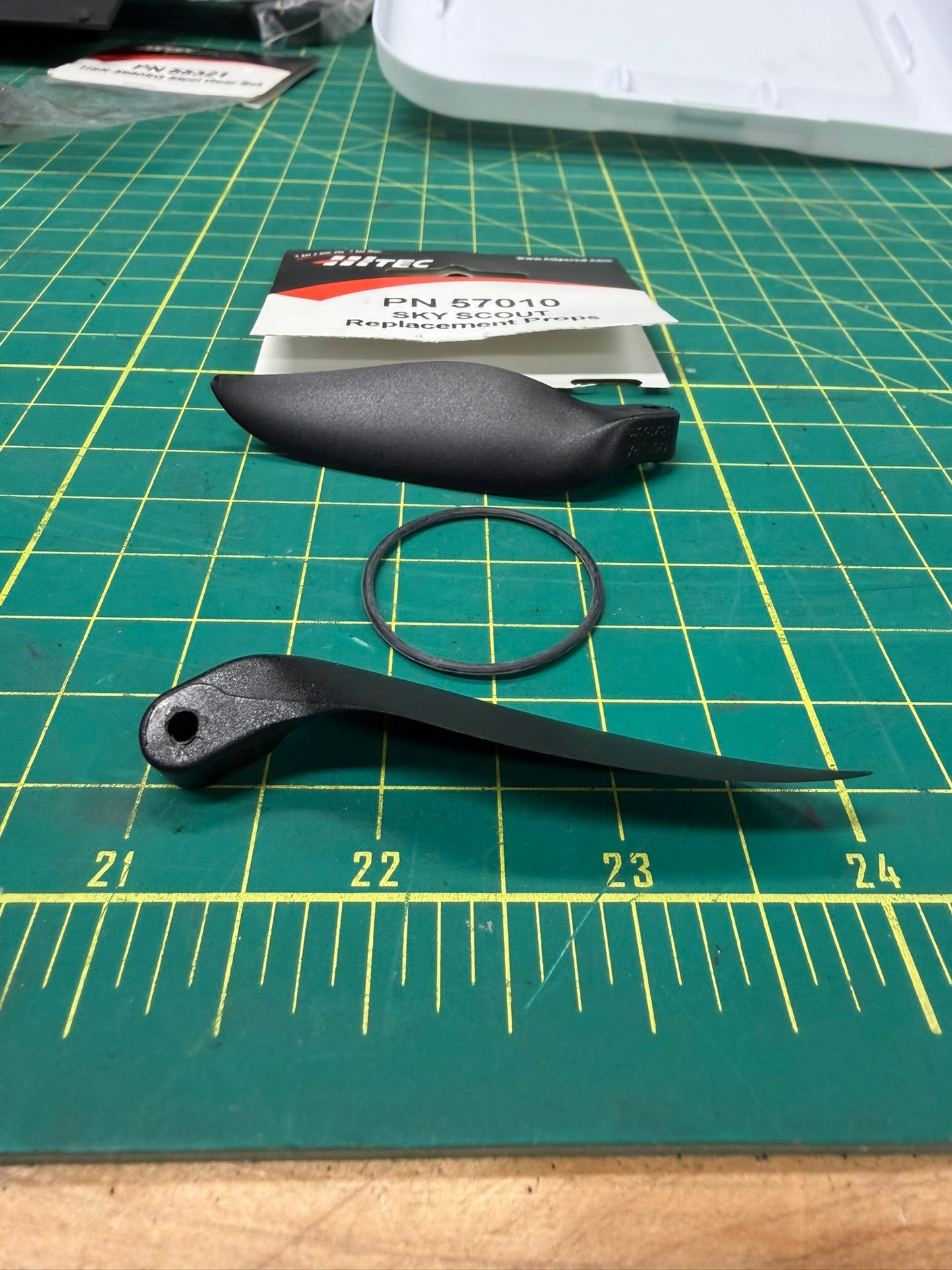 RC - Hitec Sky Scout Replacement Props