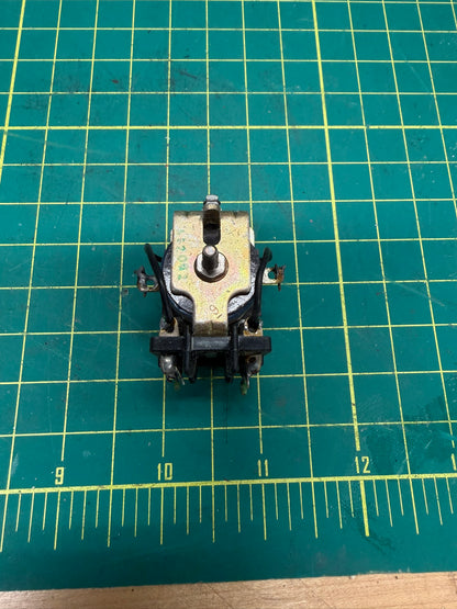 Greeblie Vintage Flux Relay 3