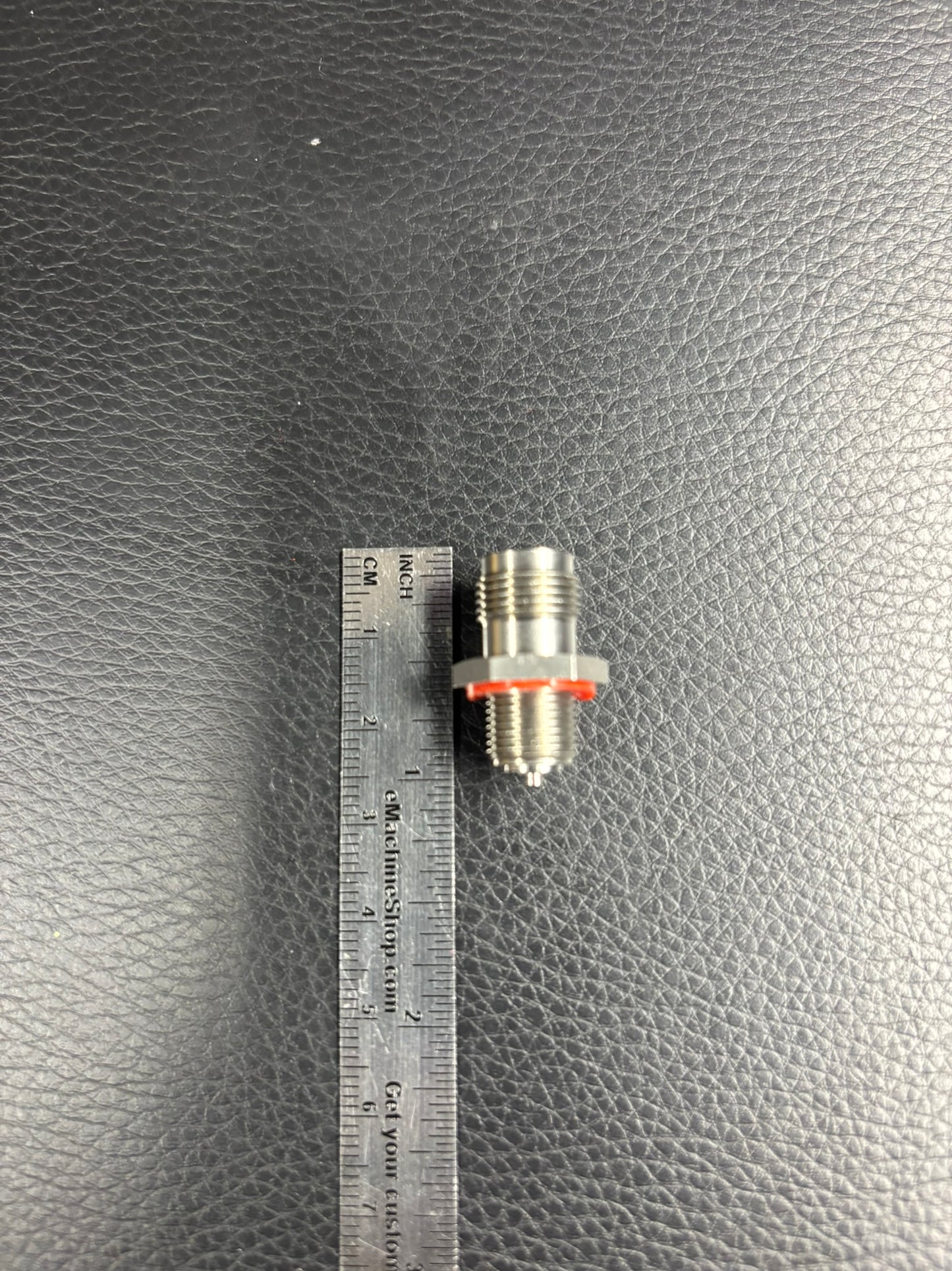 Greeblie - Bulkhead connector 2